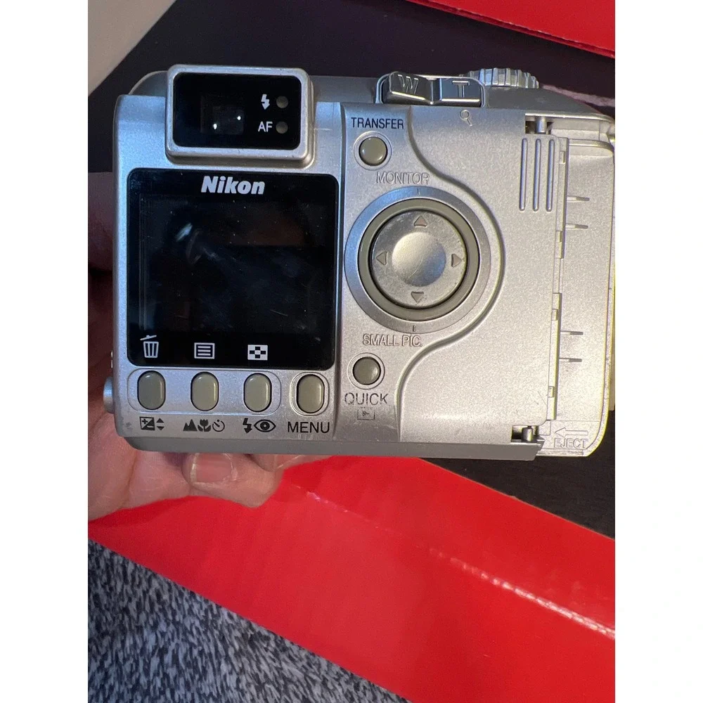 Nikon coolpix 4300